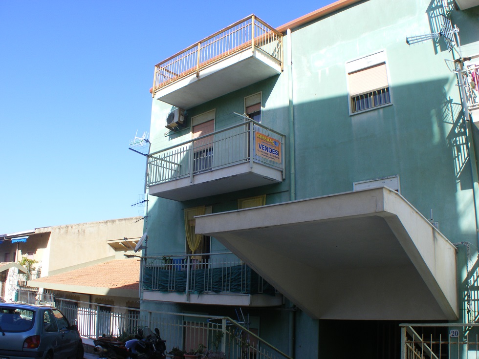Rif.118 Appartamento zona piazza vista mare via Belvedere Campofelice di Roccella